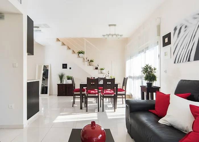 Spacious Duplex With Terrace 3-Min From The Beach By Sea N\' Rent