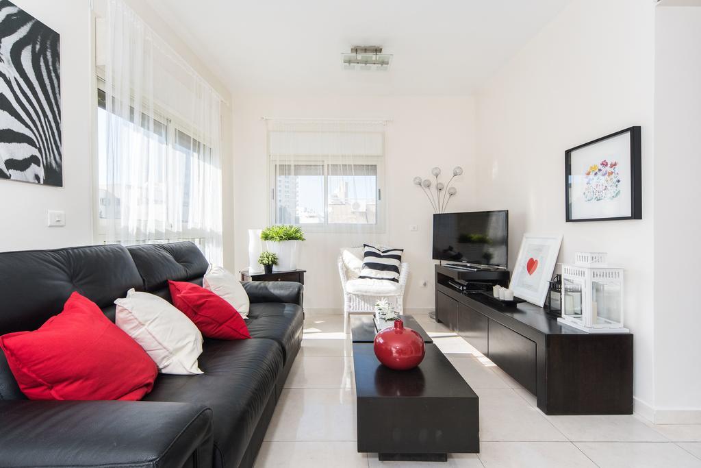 Spacious Duplex With Terrace 3-min From The By Sea N' Rent * Tel Aviv